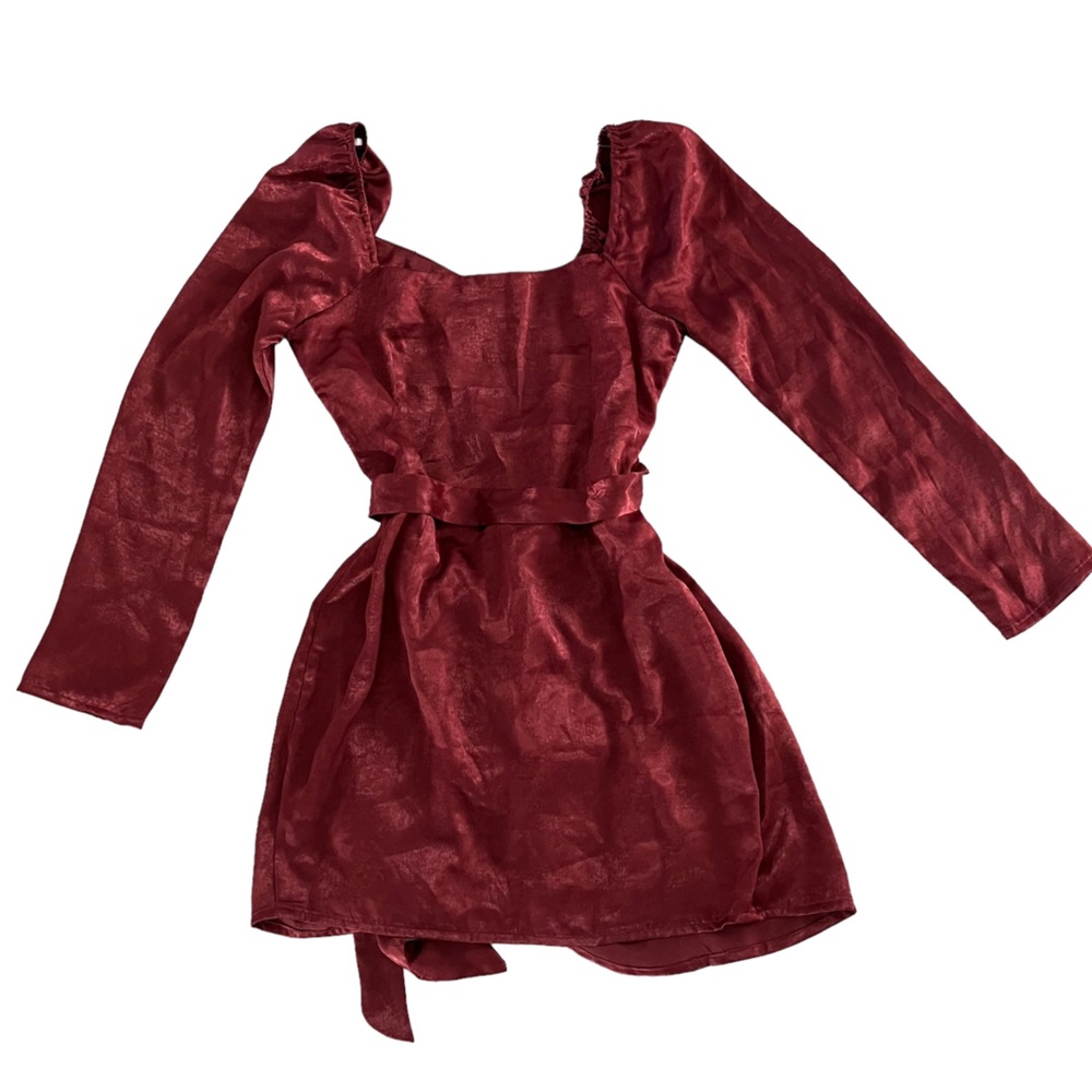 Blue Blush NWT Satin Wrap Dress With Waist Tie Wrapped Long Sleeve - V Neck Sz M - Picture 3 of 9